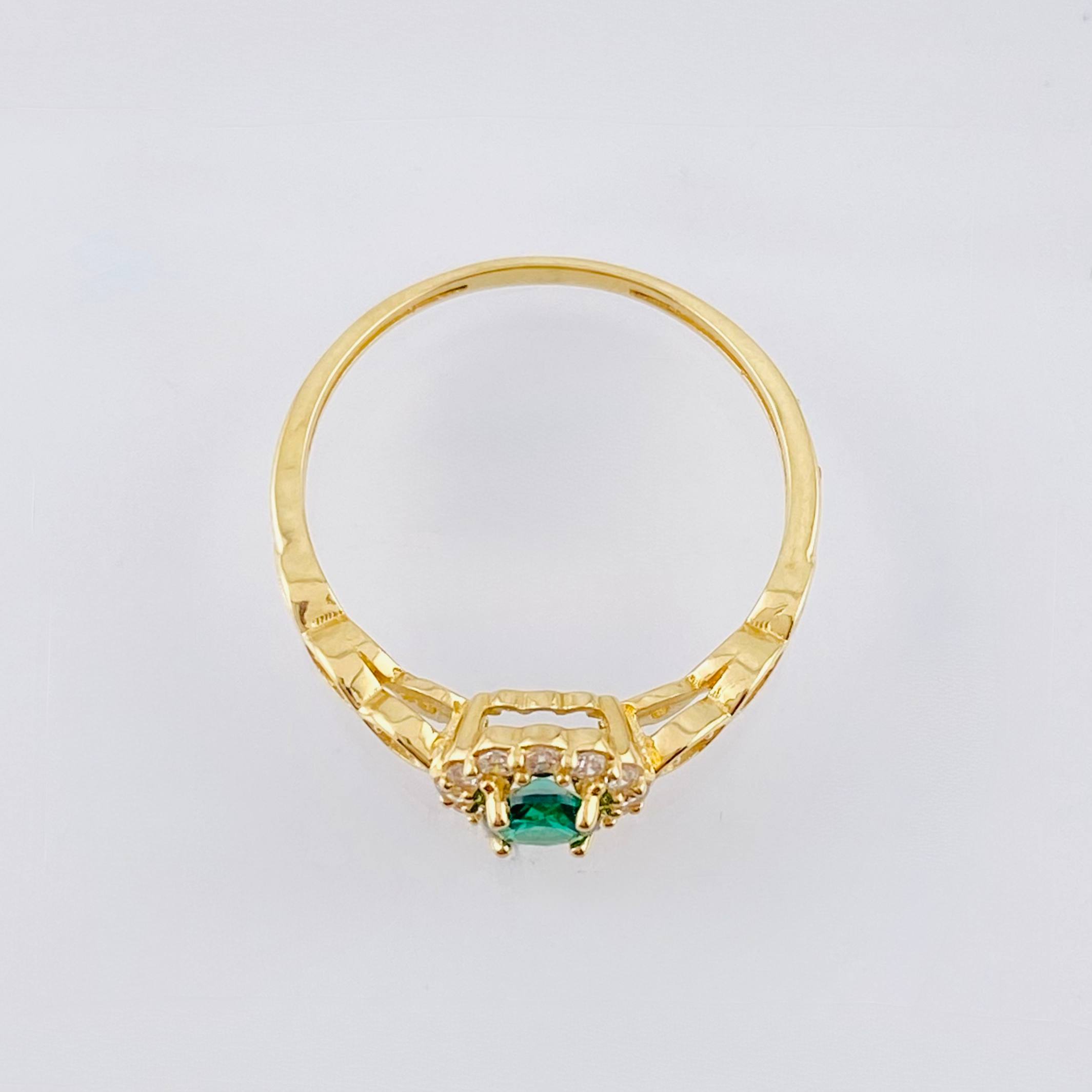 Anillo Halo Ojal 1.7gr / T6 1/2 / Oro Amarillo 18K ©