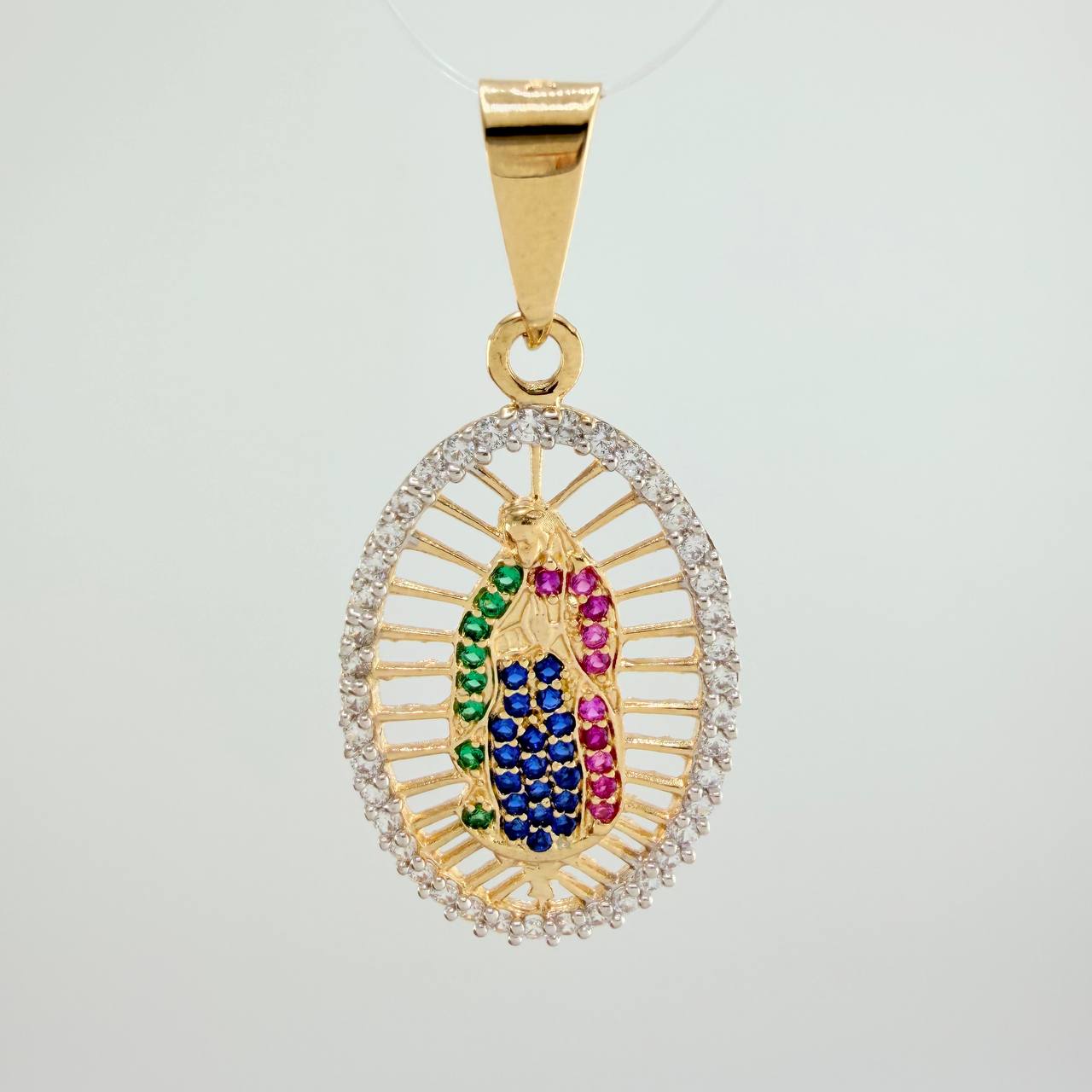 Dije Virgen De Guadalupe 2.8gr / 3.7cm / Dos Oros Amarillo Blanco 18K $