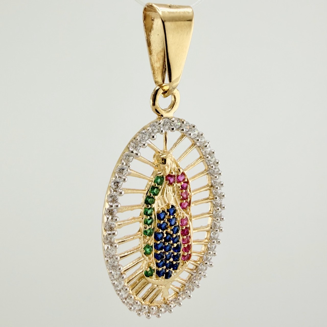 Dije Virgen De Guadalupe 2.8gr / 3.7cm / Dos Oros Amarillo Blanco 18K $