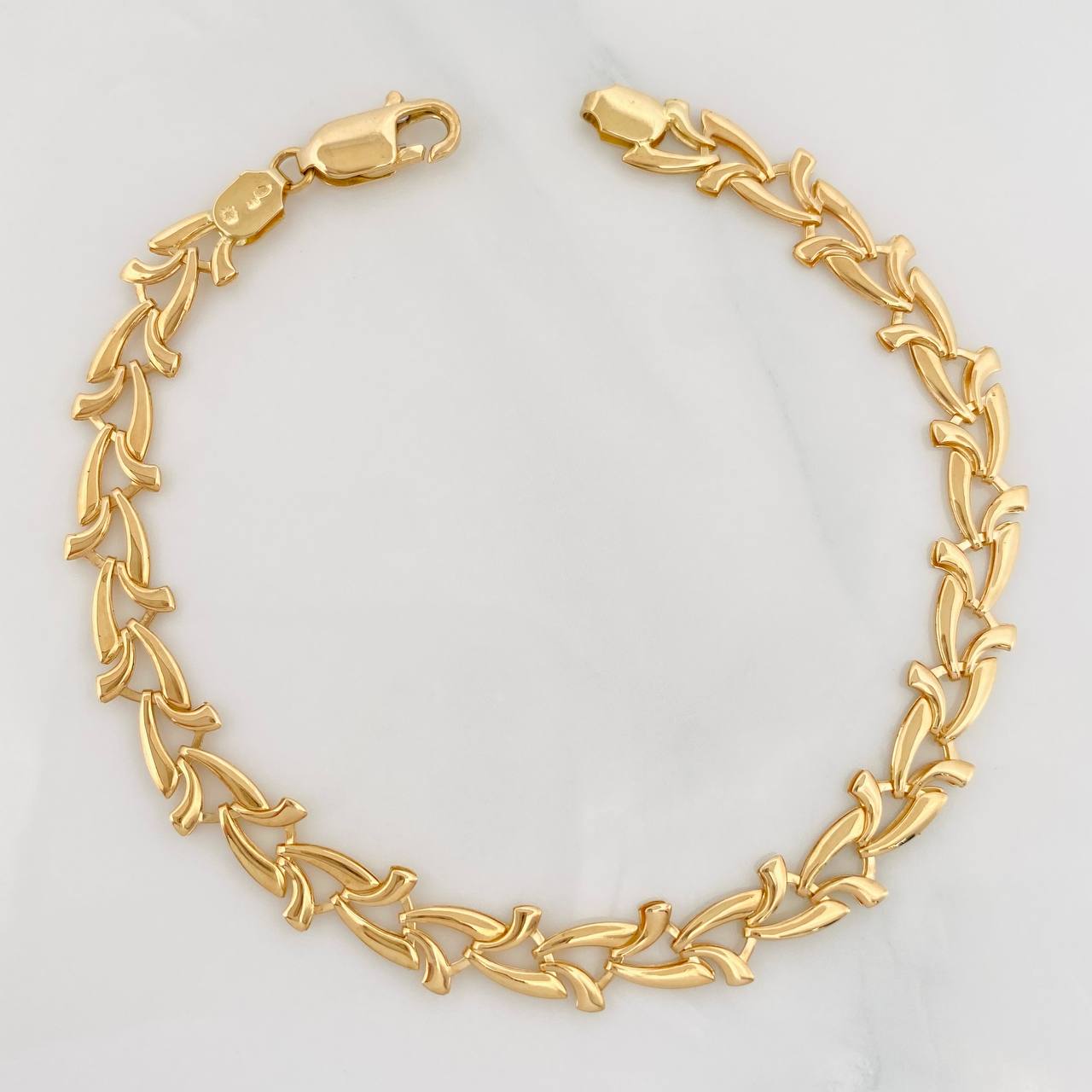 Pulso Espinas 6.05g / 20cm / 4.4mm Oro Amarillo 18K