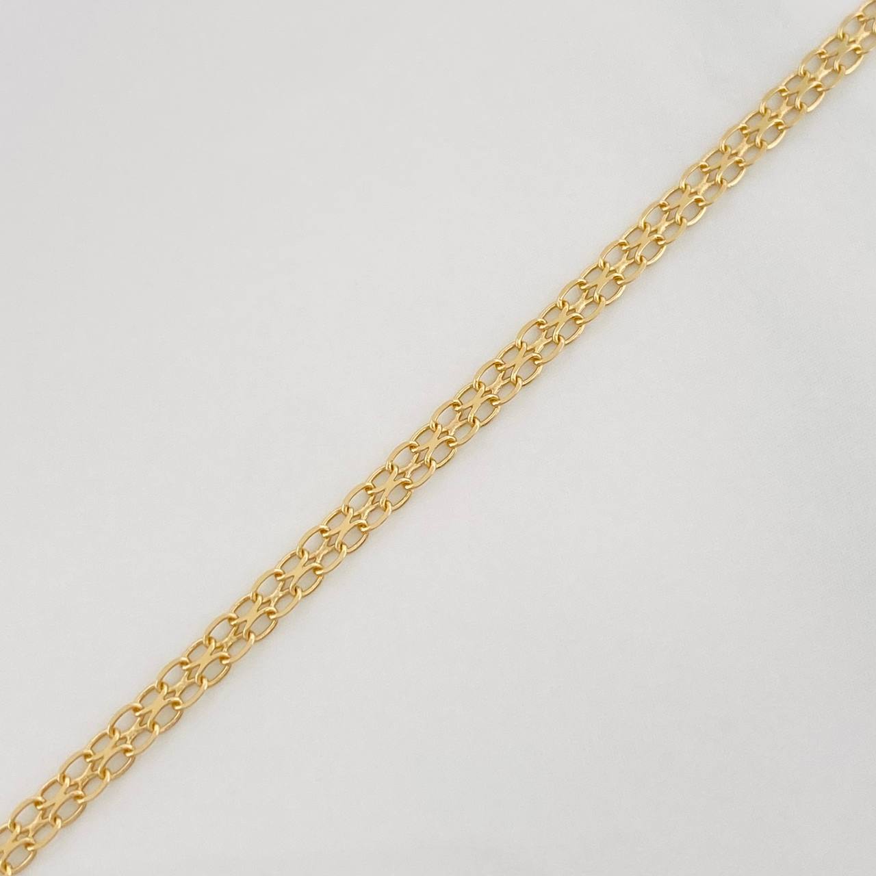 Pulso China 1.55g / 19cm / 2.06mm Oro Amarillo 18K