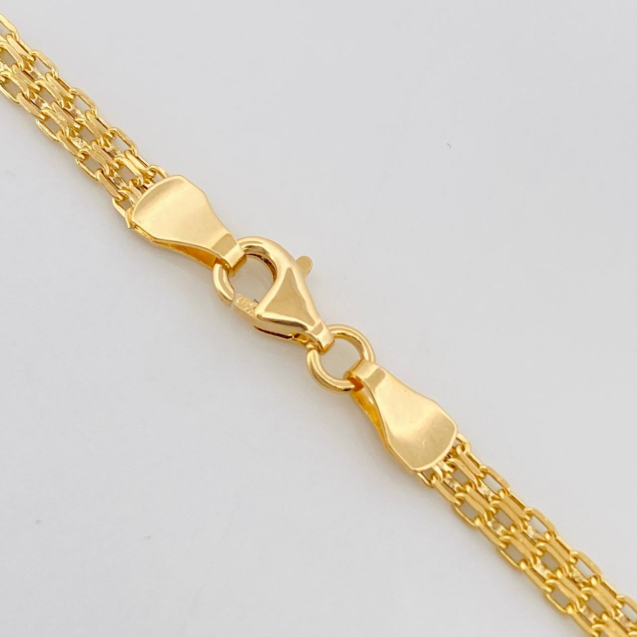 Cadena China 5.3g / 60cm / 2.89mm Oro Amarillo 18K