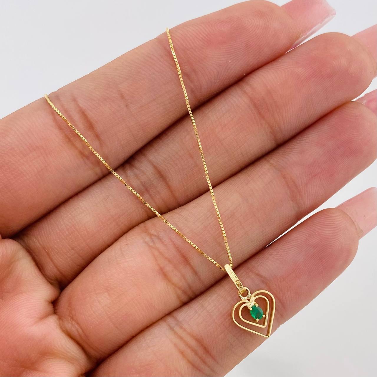 Set Cadena Veneciana + Dije Corazon Palpito Esmeralda 0.05pts / 1.5g / 40cm Oro Amarillo 18K