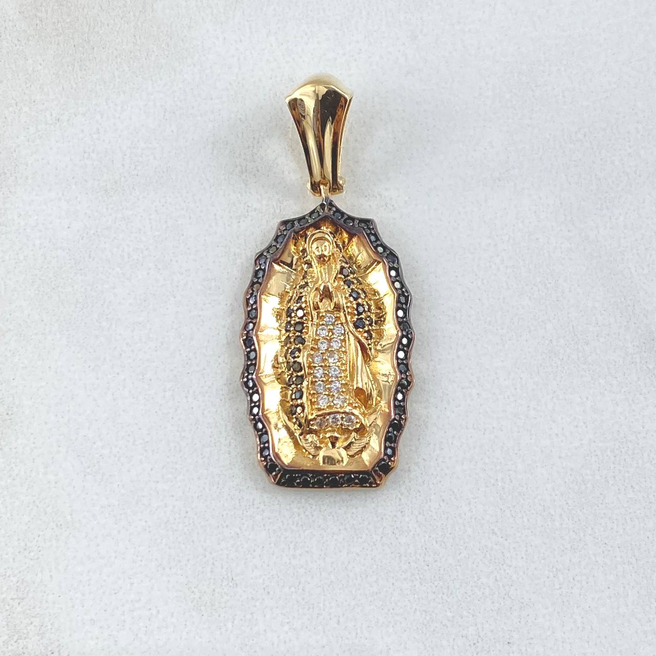 Dije Virgen Guadalupe 5.25gr / 3.6cm / Circones Blancos Negros Oro Amarillo 18K *