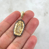 Dije Virgen Guadalupe 5.25gr / 3.6cm / Circones Blancos Negros Oro Amarillo 18K *