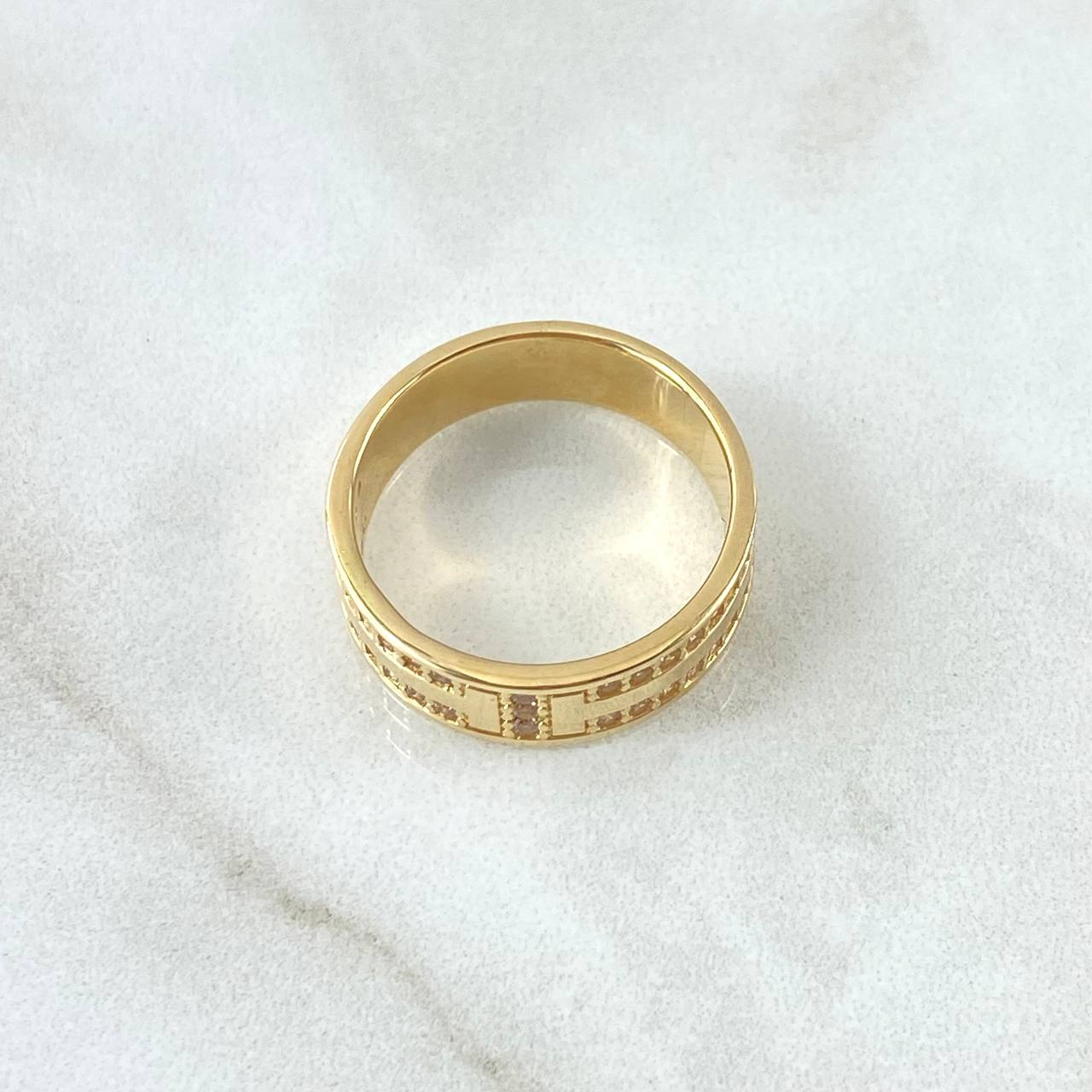 Anillo T Doble 5.25gr / T6 3/4 / Circones Blancos Oro Amarillo 18K *
