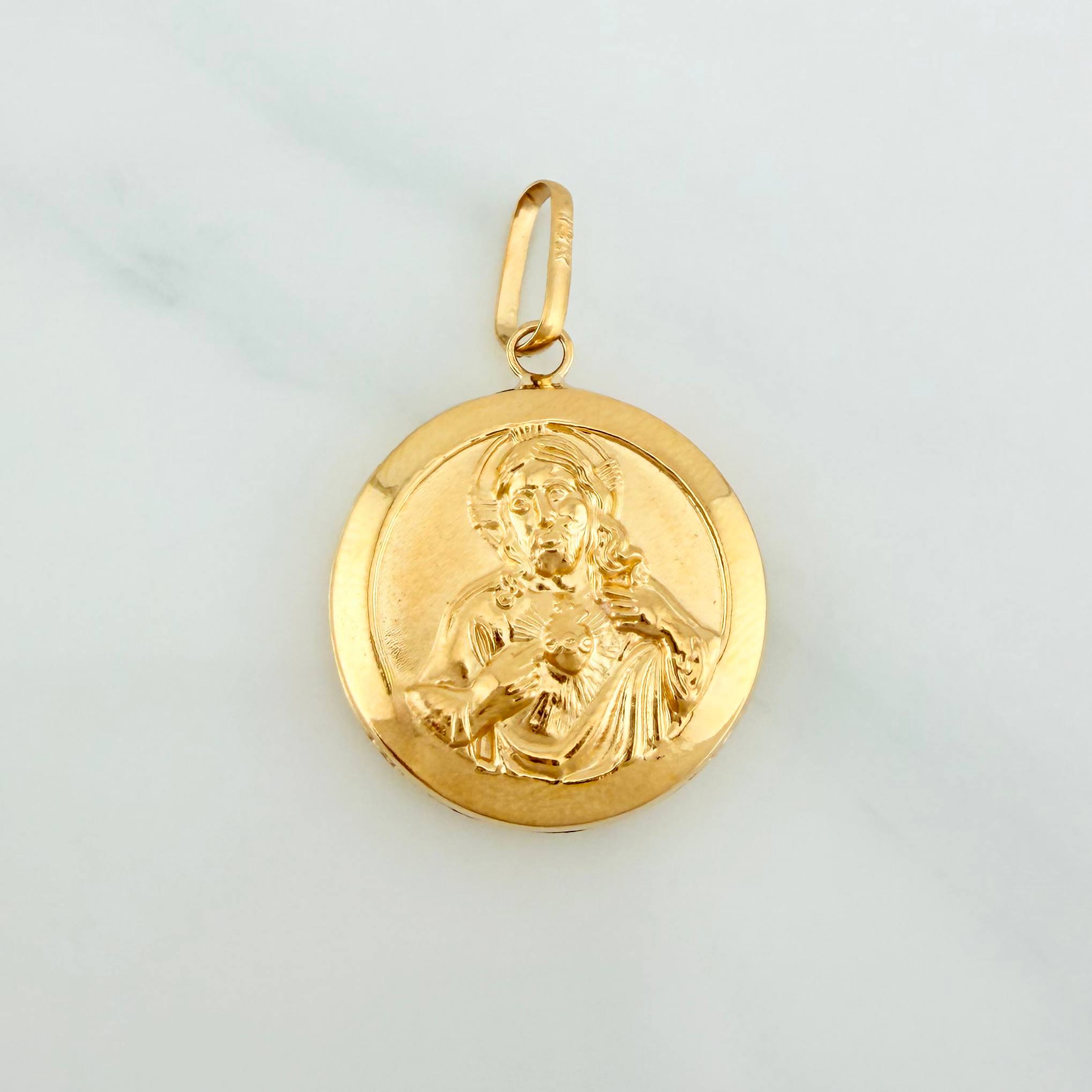 Dije Sagrado Corazon Virgen del Carmen 2.25 g / 3 cm Oro Amarillo 18K