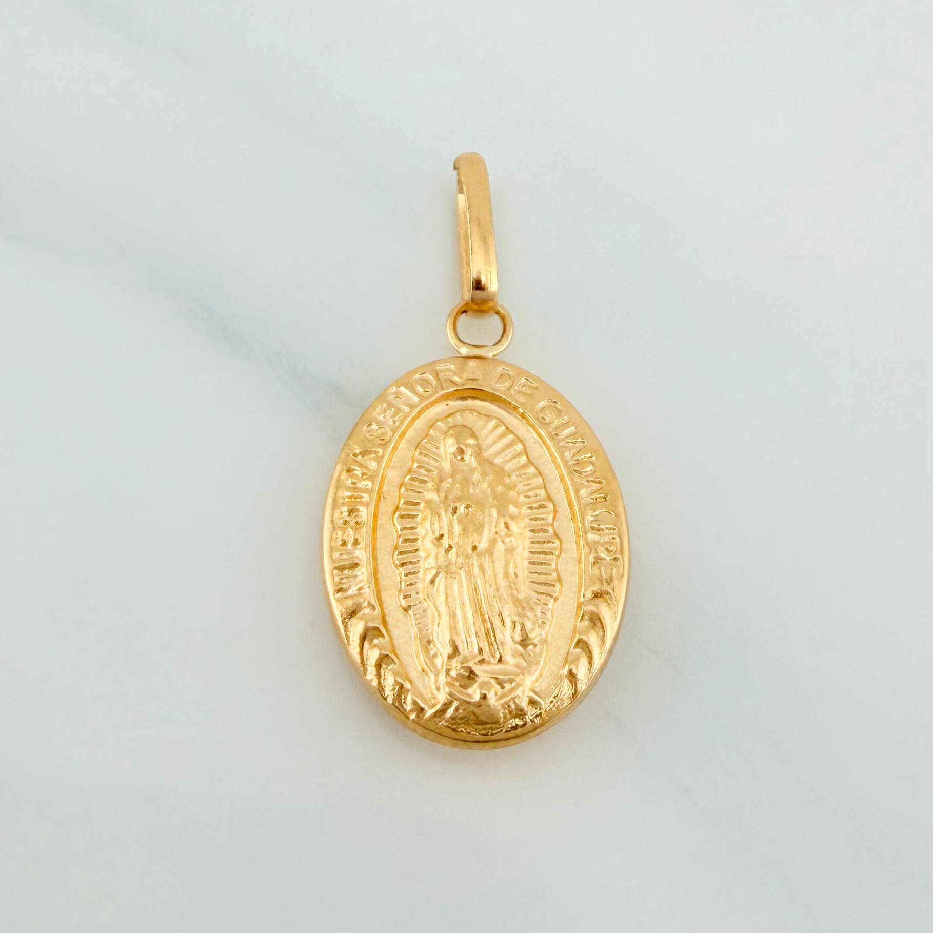 Dije Virgen De Guadalupe 1.1 g / 2.7 cm Oro Amarillo 18K
