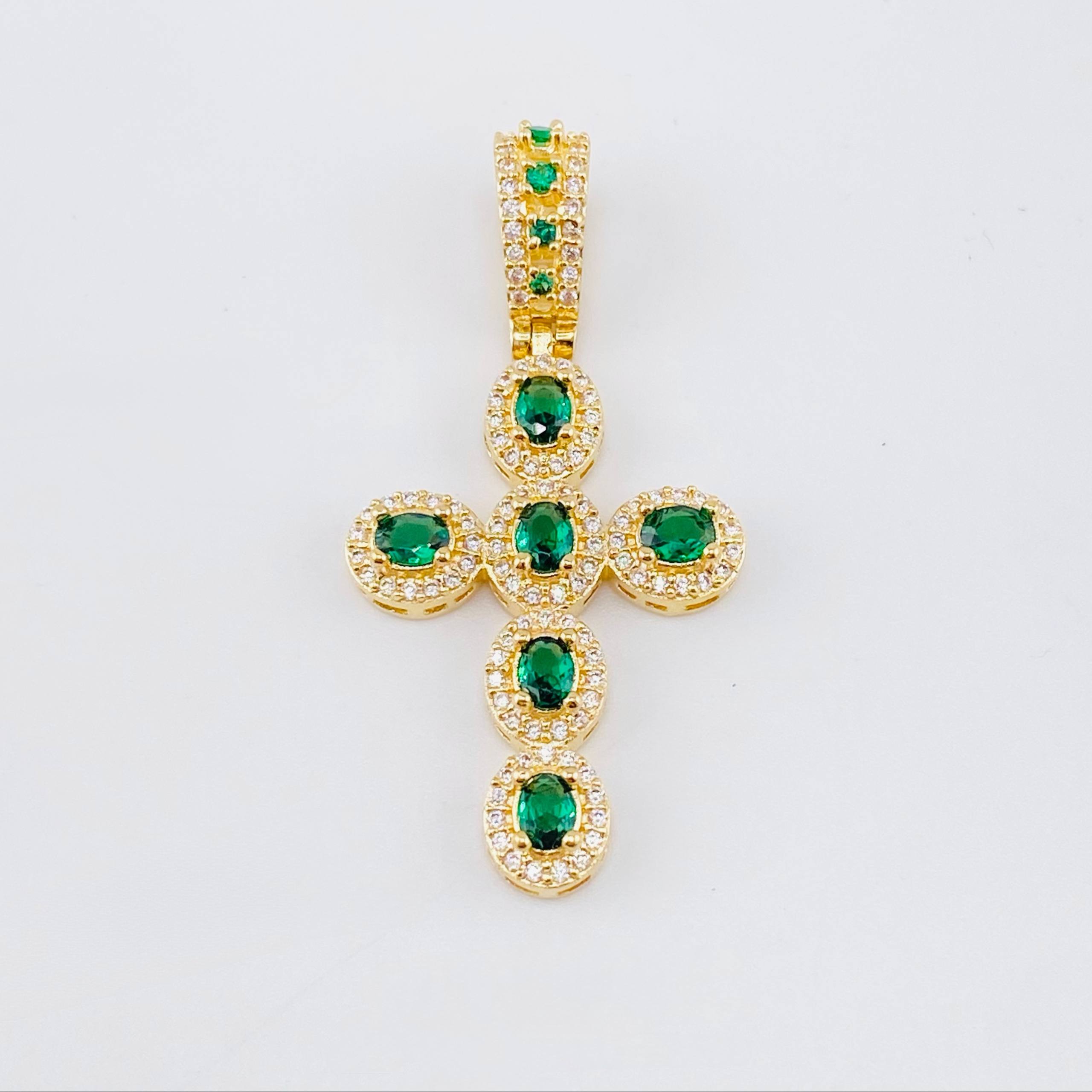 Dije Cruz Ovalo Tupida 5.75 g / 4.3 cm Oro Amarillo 18K