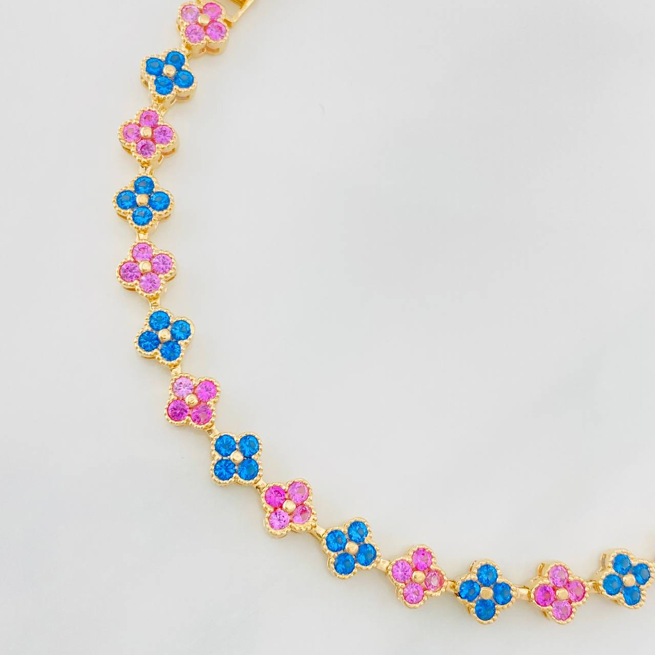 Pulso Flores 11g / 17.3cm / 6mm Oro Amarillo 18K