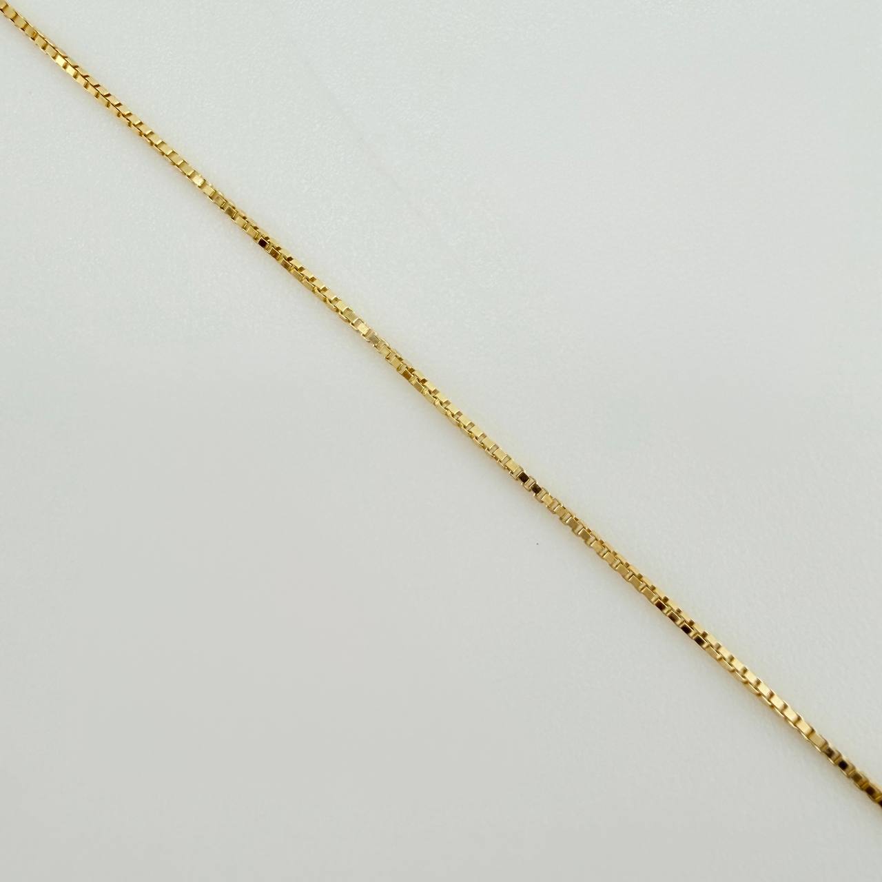 Set Cadena y Dije Veneciana + Virgen Guadalupe 1.25gr / 40.2cm / 0.55mm Oro Amarillo 18K (Oferta) &