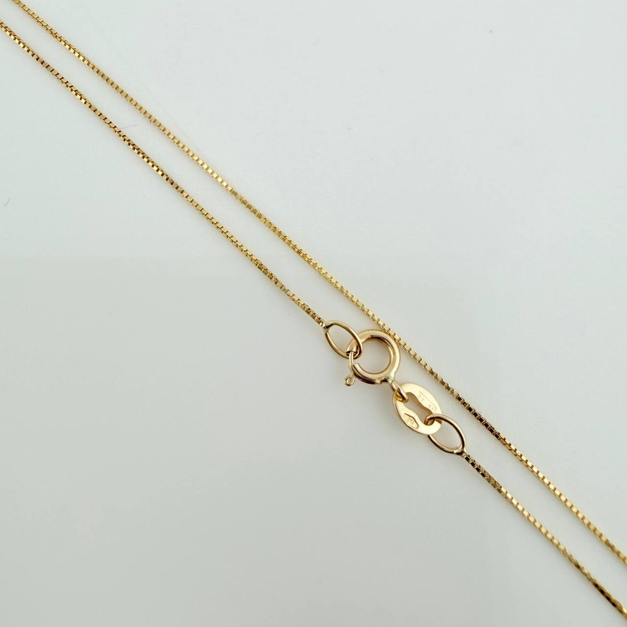 Set Cadena y Dije Veneciana + San Benito 1.45gr / 50cm / 0.45mm Oro Amarillo 18K (Oferta) $