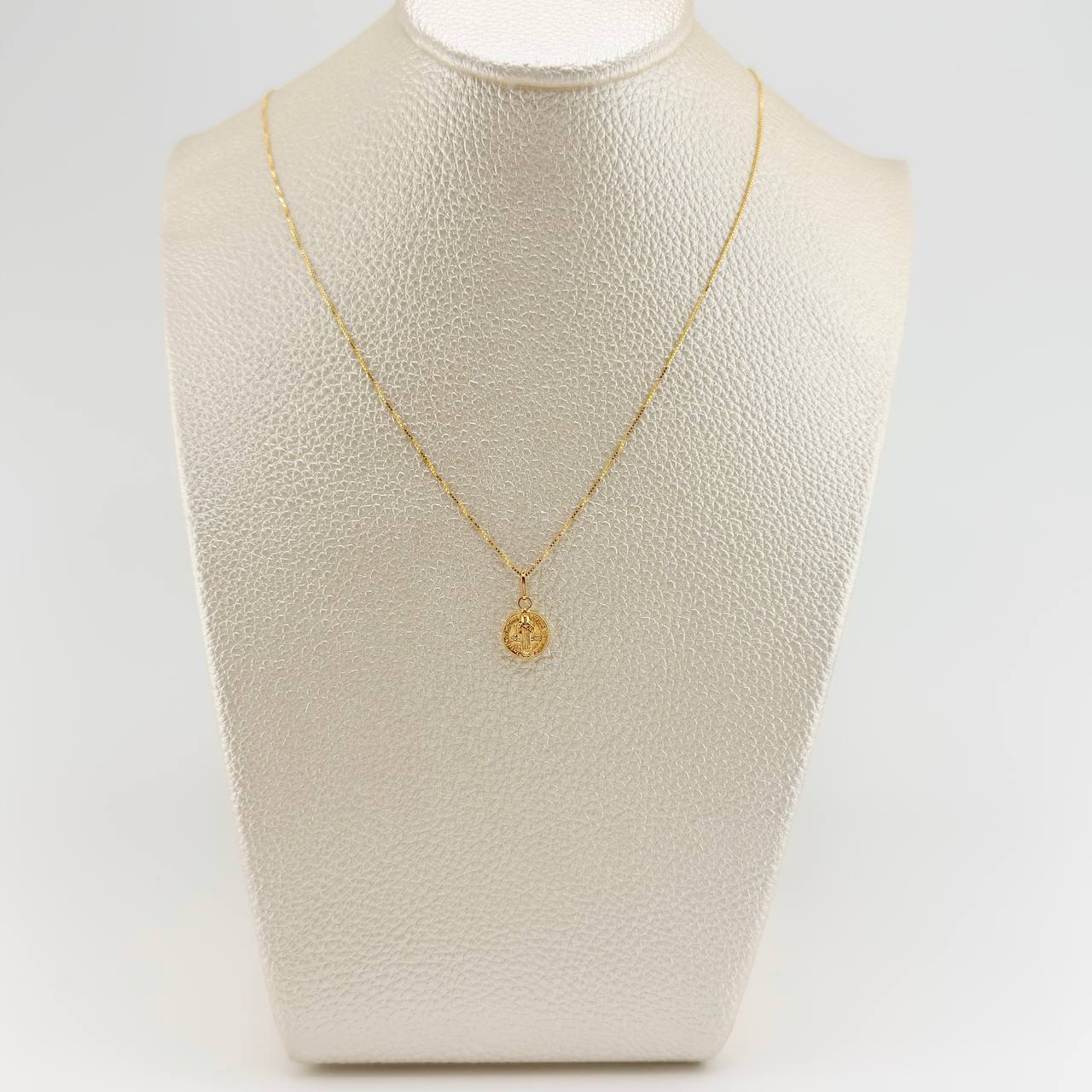 Set Cadena y Dije Veneciana + San Benito 1.5gr / 50.5cm / 0.51mm Oro Amarillo 18K (Oferta) $