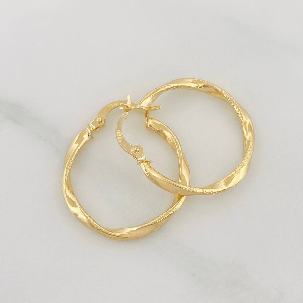 Candongas Asby 1.5g / 2.05cm Oro Amarillo 18K