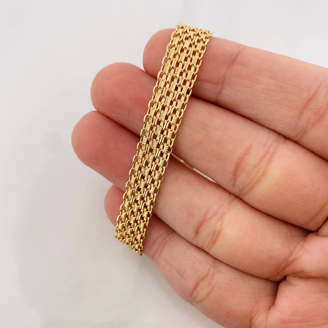 Pulso Chino 13.45g / 20cm / 8.8mm Oro Amarillo 18K