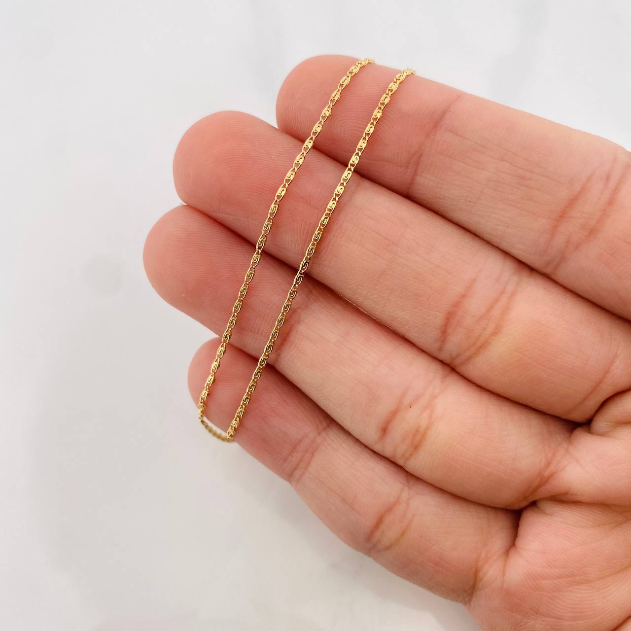 Cadena Garibaldi 2.2g / 50cm / 1.1mm Oro Amarillo 18K