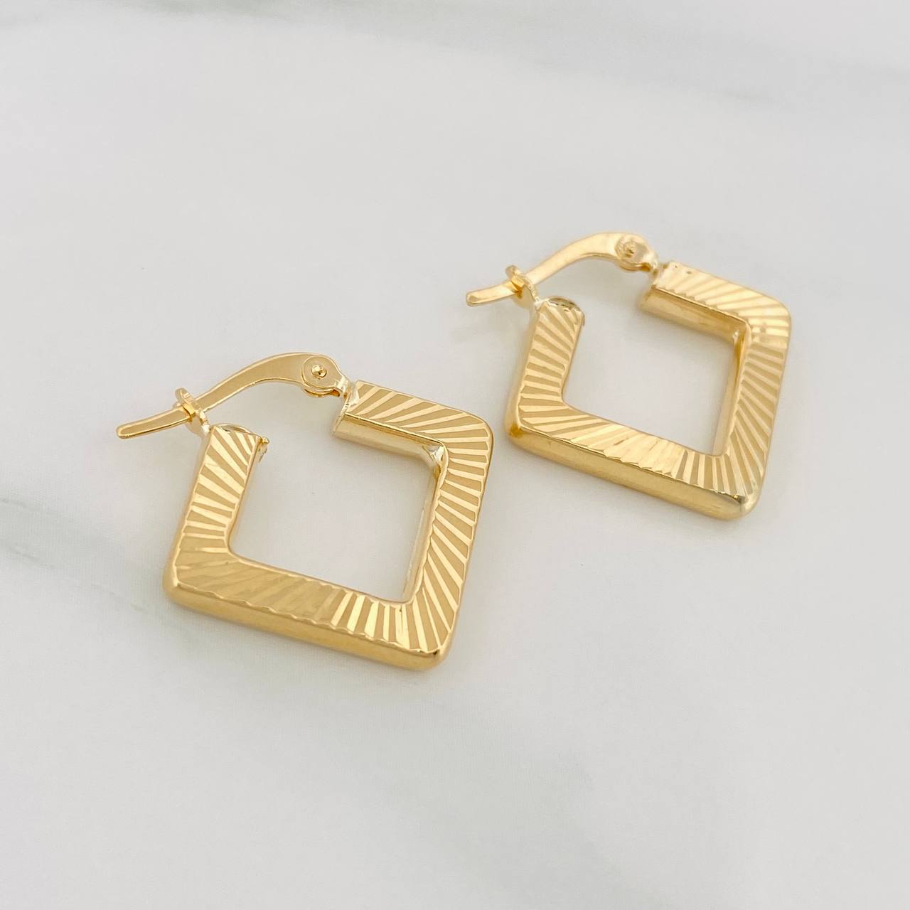 Candongas Rombo 2.35g / 2cm Oro Amarillo 18K