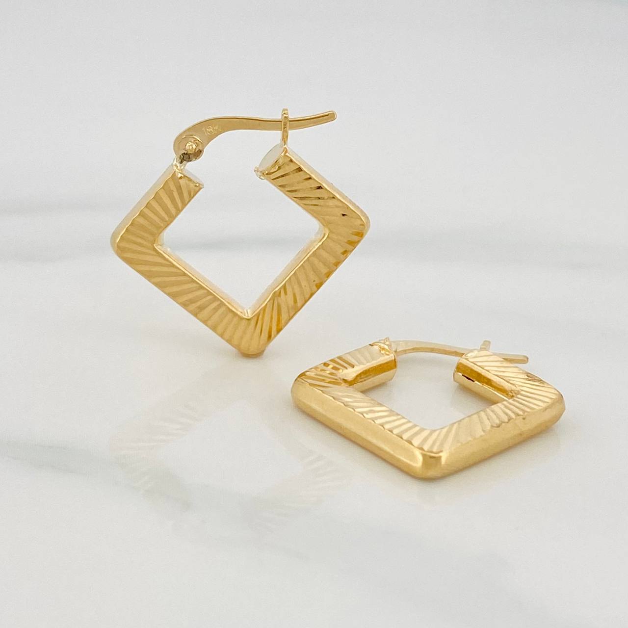 Candongas Rombo 2.35g / 2cm Oro Amarillo 18K