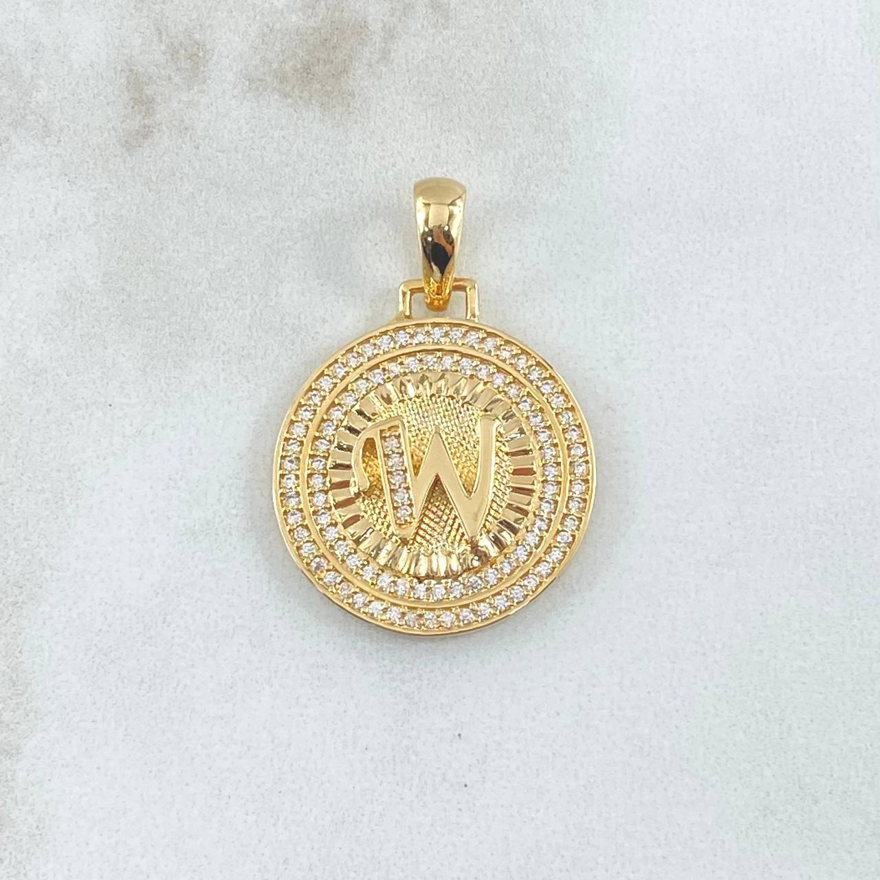Dije Medalla Letra W 4.85g / 3.1cm Oro Amarillo 18K