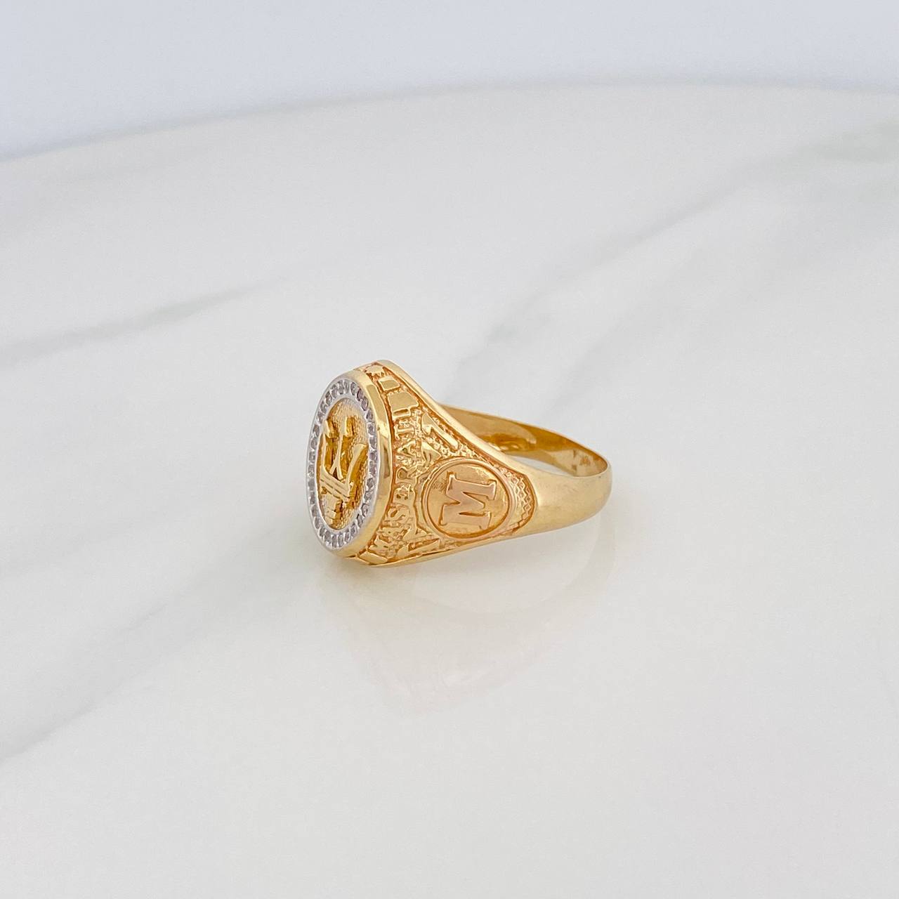 Anillo Cetro 8.5g / T9 3/4 Dos Oros Amarillo Blanco 18K