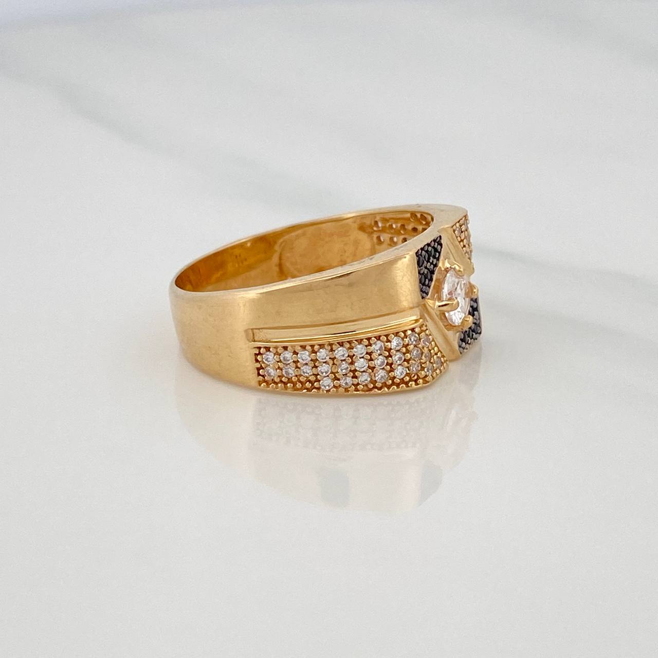 Anillo Rombo 8.1g / T10 1/2 Dos Oros Negro Amarillo 18K