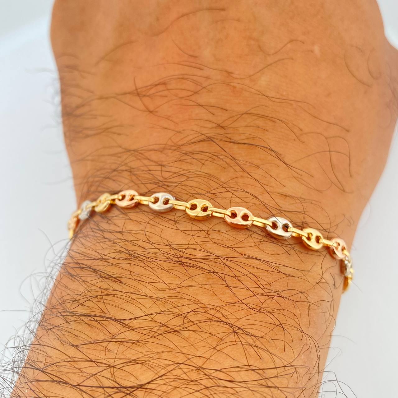 Pulso GC 3.85gr / 20.7cm / Tres Oros 18K $