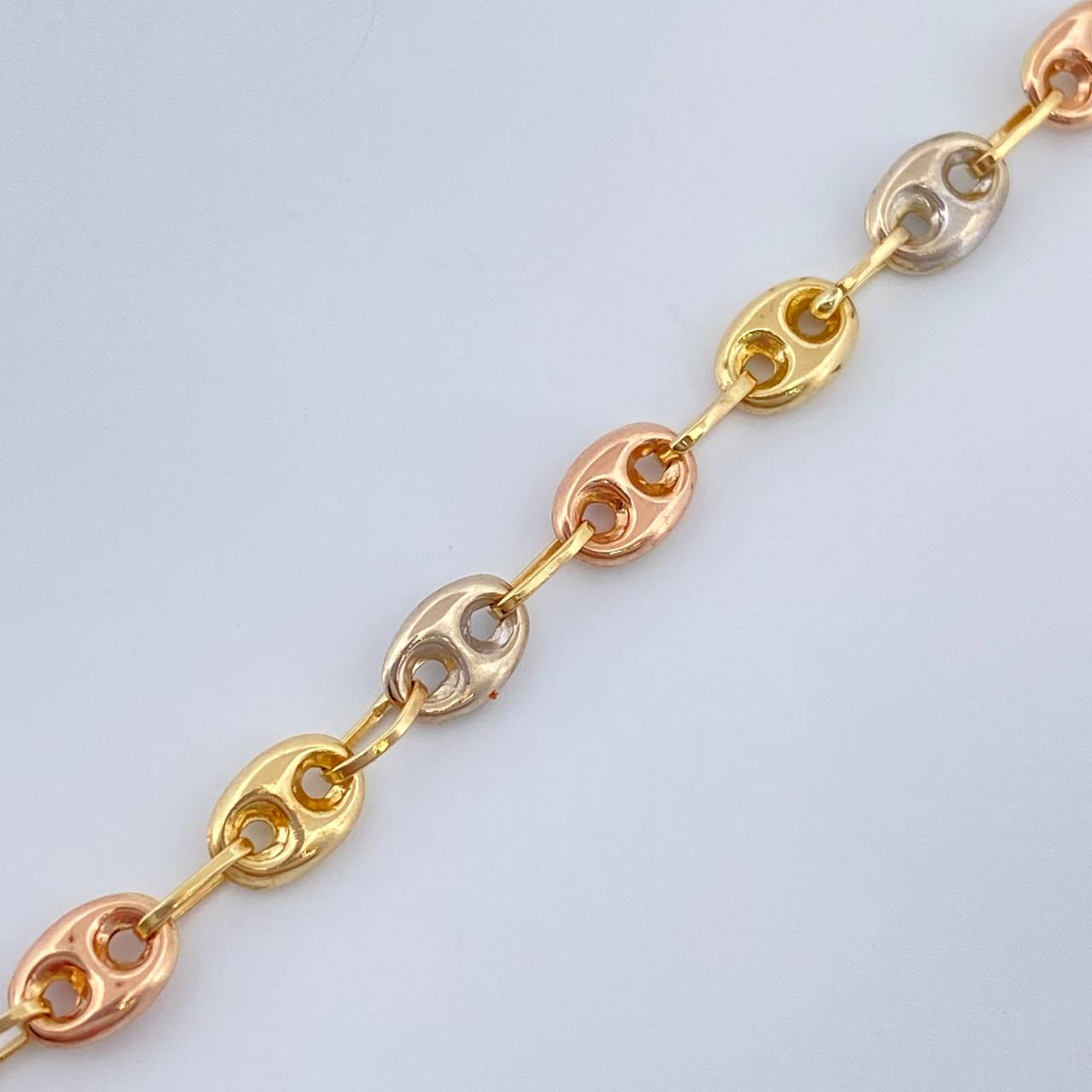 Pulso GC 3.3gr / 19.7cm / Tres Oros 18K $