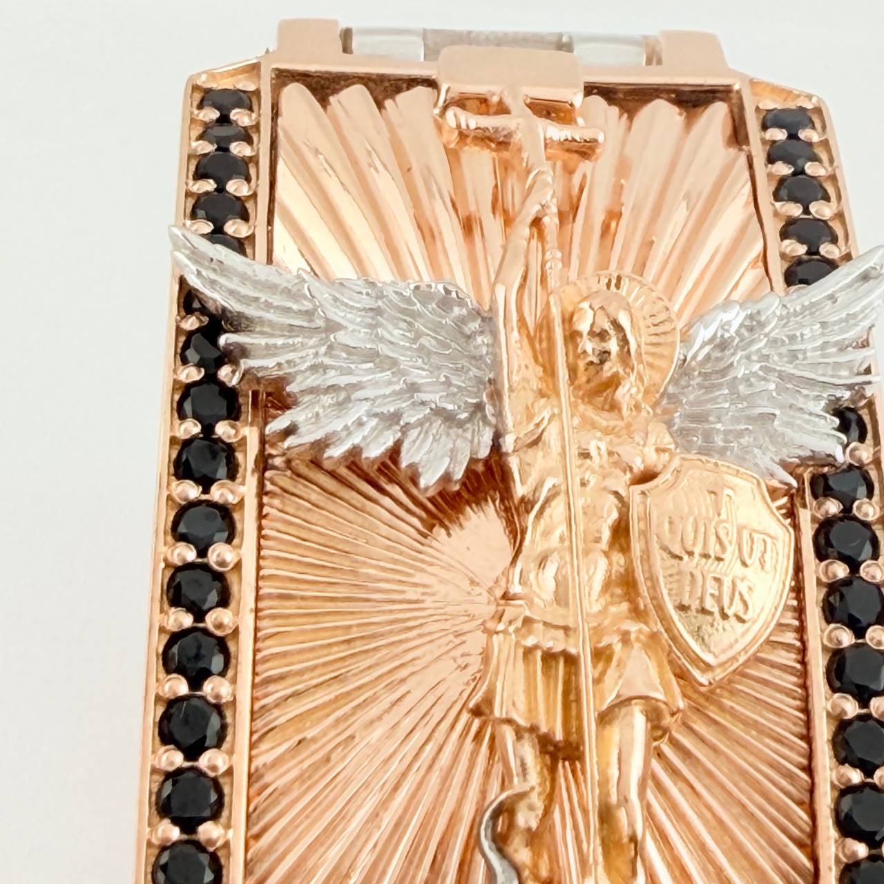 Fabricacion Bajo Pedido Pulso Aro San Miguel 102.65gr / Tres Oros 18K $