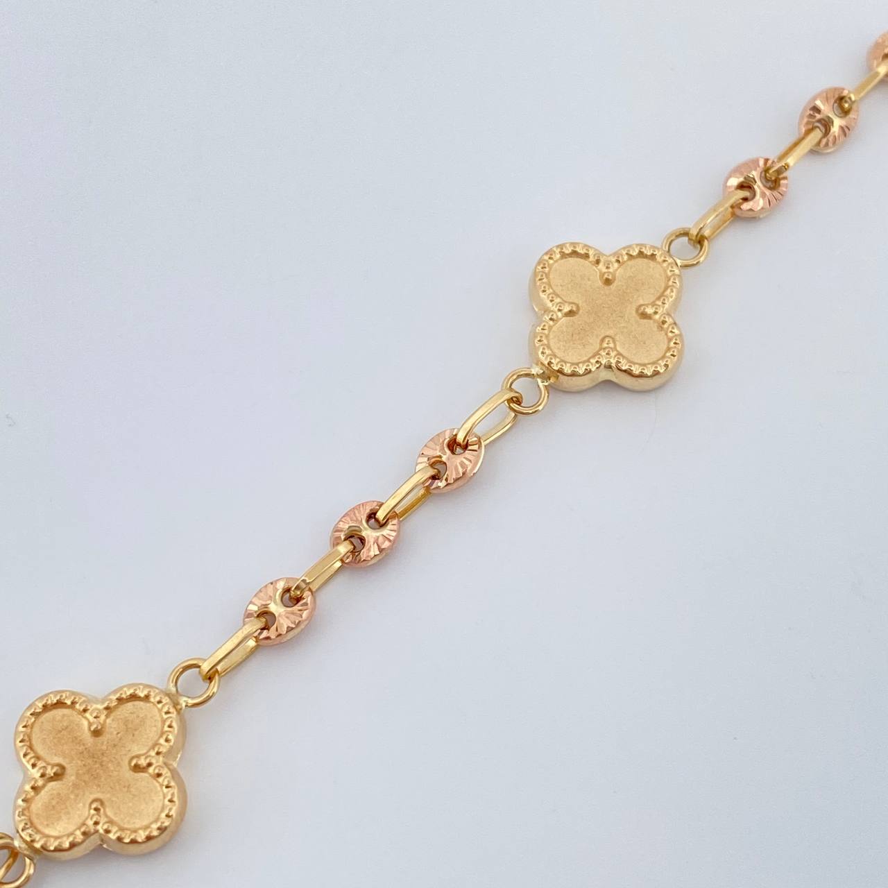 Pulso Trebol GC 5gr / 19.2cm / Dos Oros Amarillo Rosa 18K $