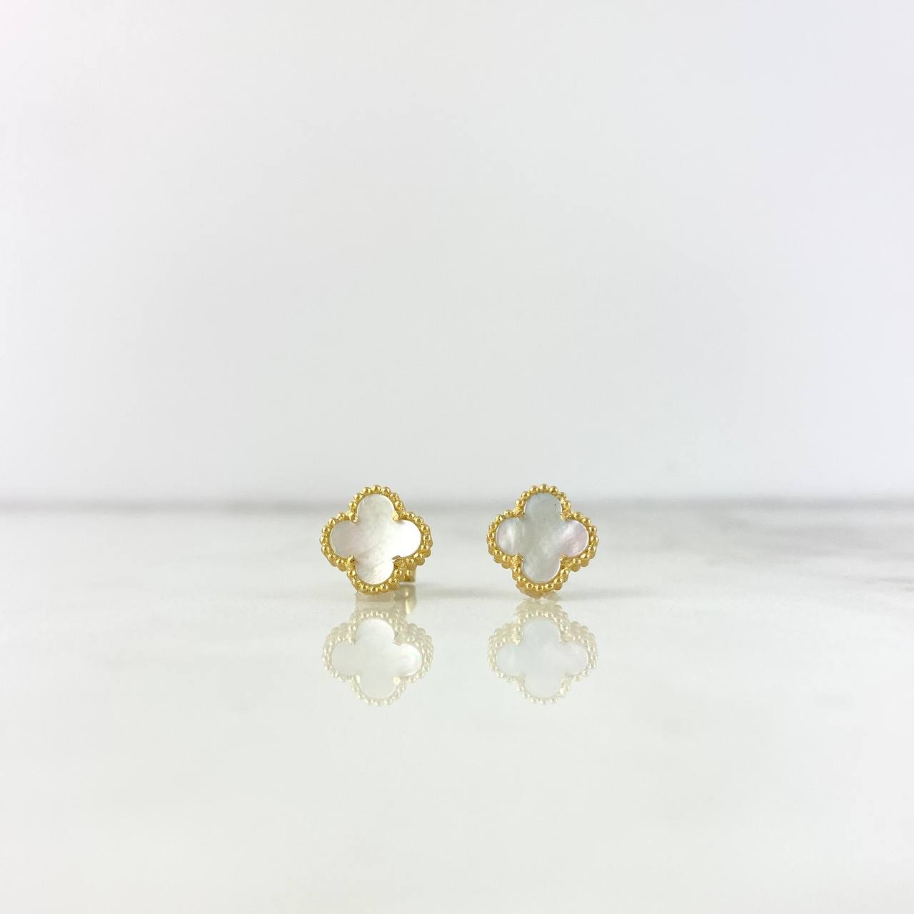 Topos Trebol VCyA 2.85gr / Nacar Blanco Oro Amarillo +4 *