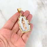 Dije Virgen de Guadalupe 15.9gr / 6cm / Circones Blancos Tres Oros ©
