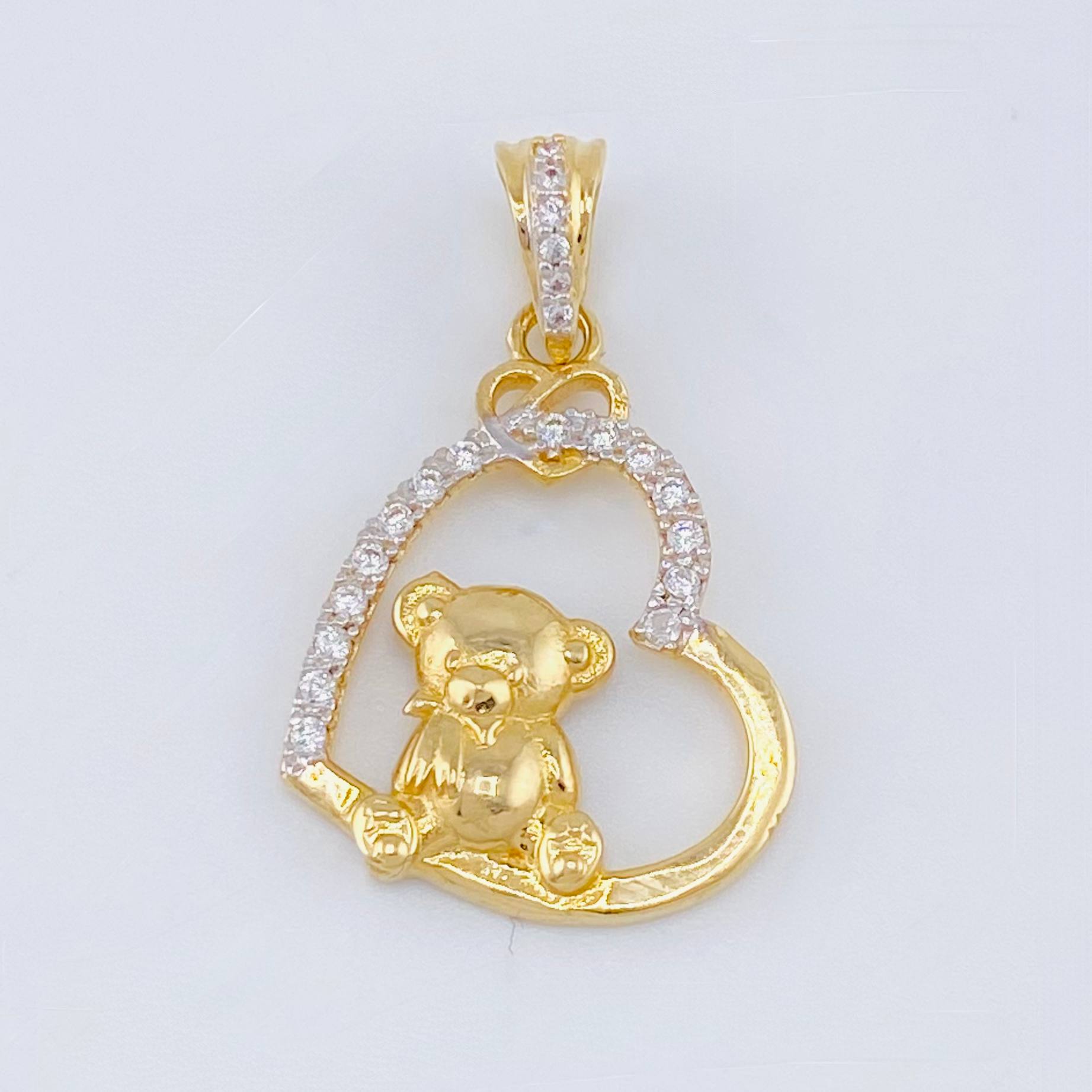 Dije Oso de Peluce 2.4gr / 2.5cm / Dos Oros Amarillo Blanco 18K ©