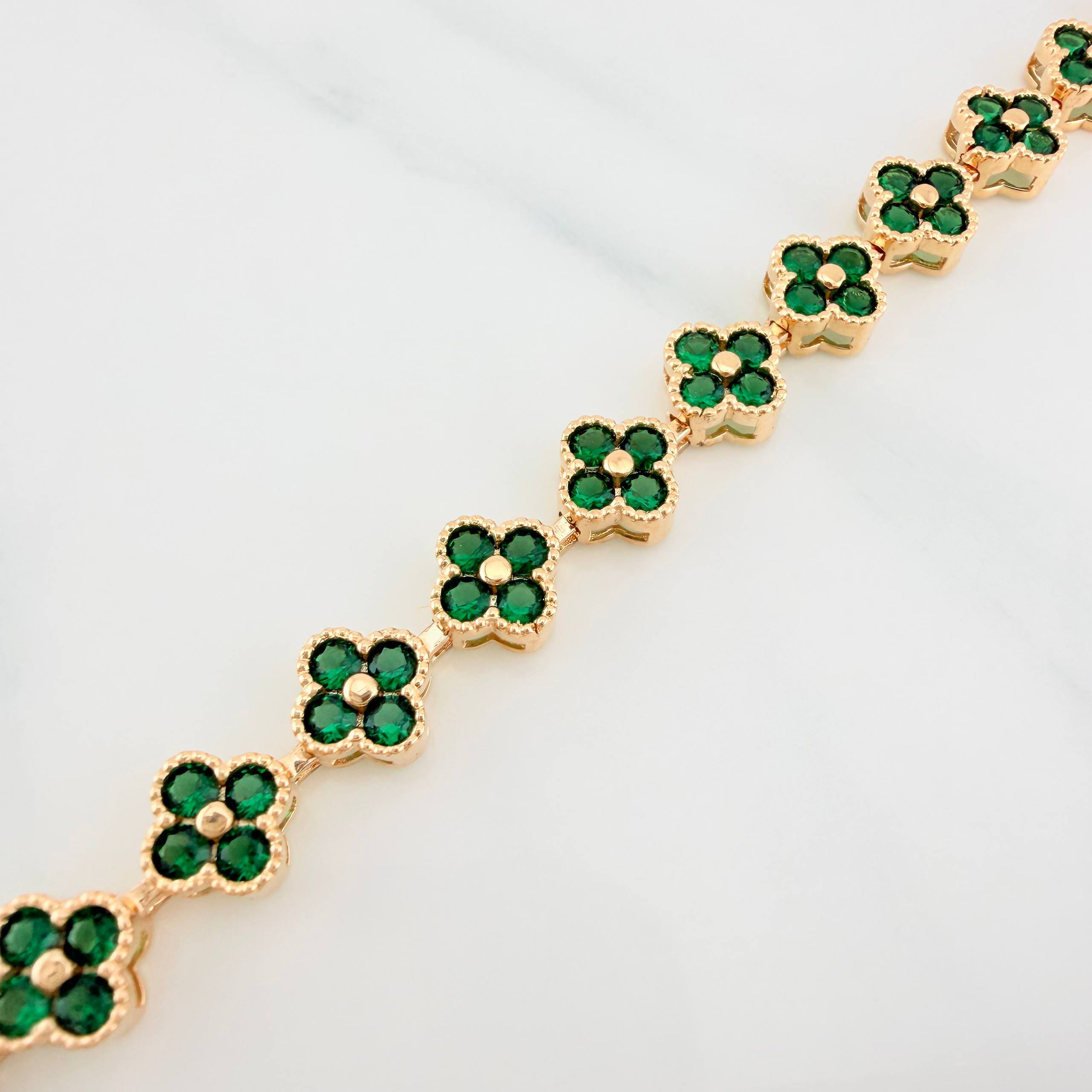 Pulso Flores 13.7 g / 17.5 cm / 7.59 mm Oro Amarillo 18K