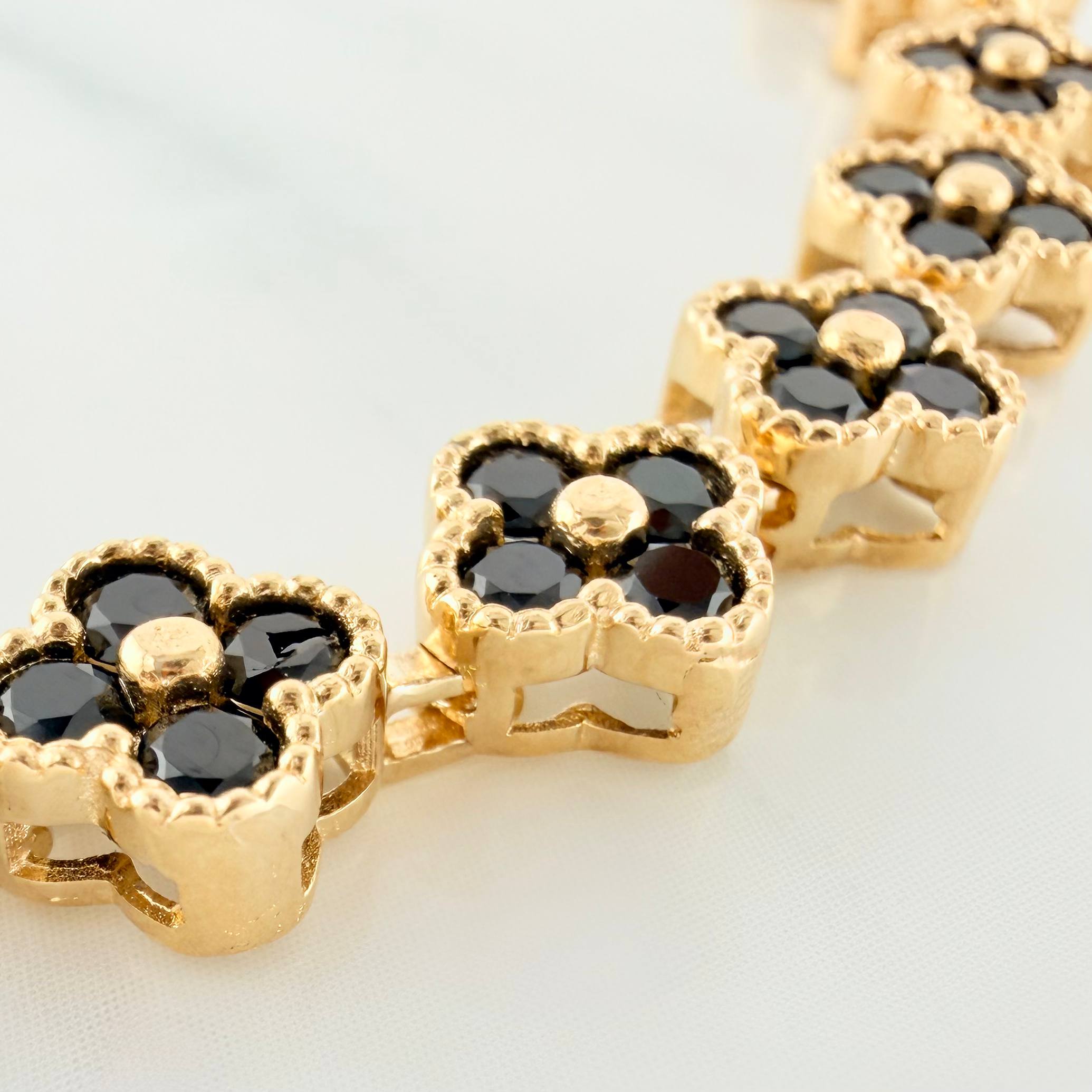 Pulso Flores 13.7 g / 17.5 cm / 7.6 mm Oro Amarillo 18K