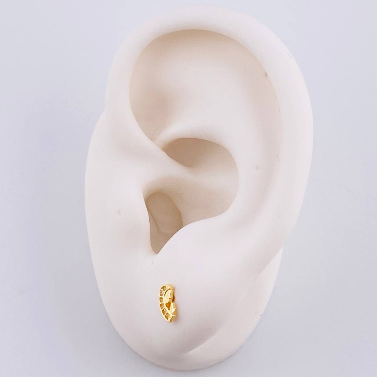Topos Virgen Maria 0.65 g / in / 6.2 mm Oro Amarillo 18K