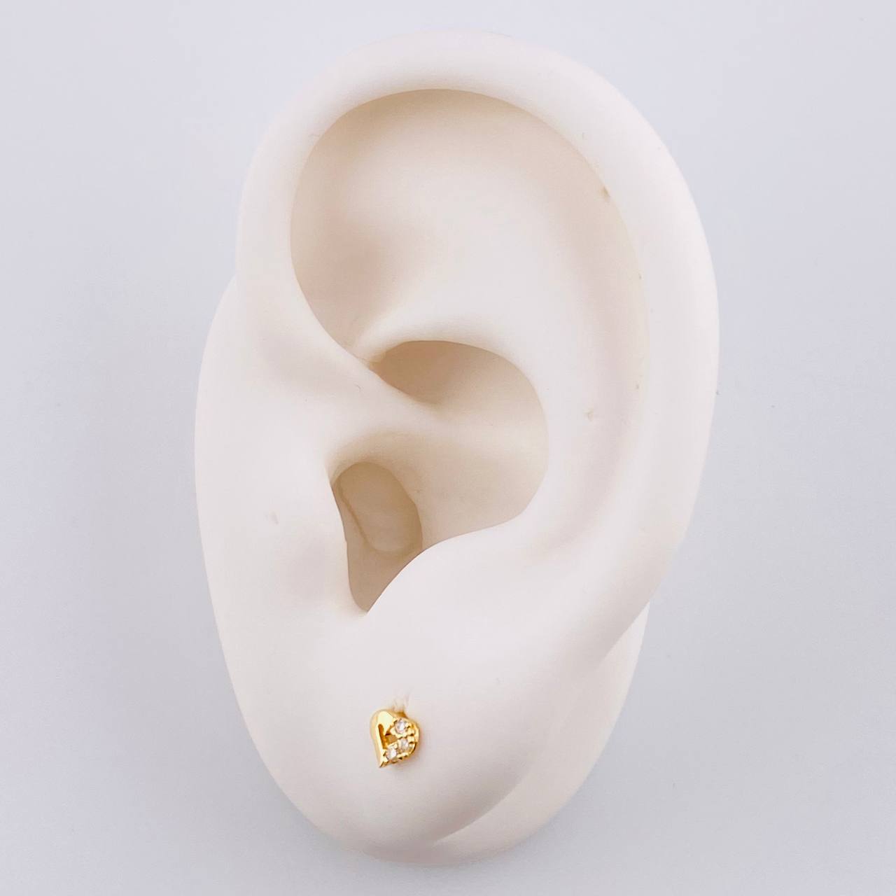 Topos Silueta Corazon 0.55 g / in / 3.7 mm Oro Amarillo 18K