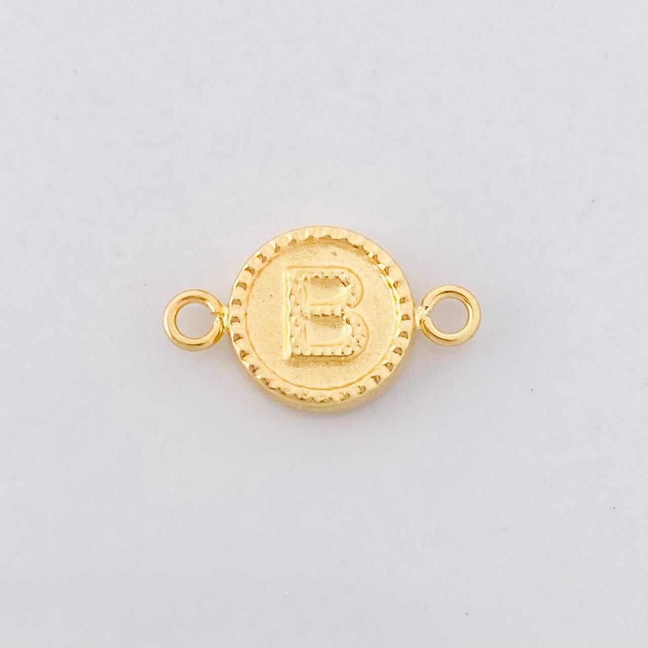 Herraje Circulo Letra B 0.6g / 1.7cm Oro Amarillo 18K