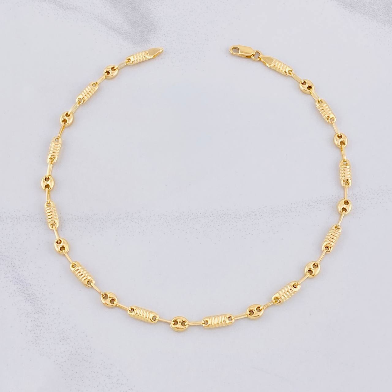 Tobillera Rustica Barril GC 3.35g / 25.4cm / 4.1mm Oro Amarillo 18K