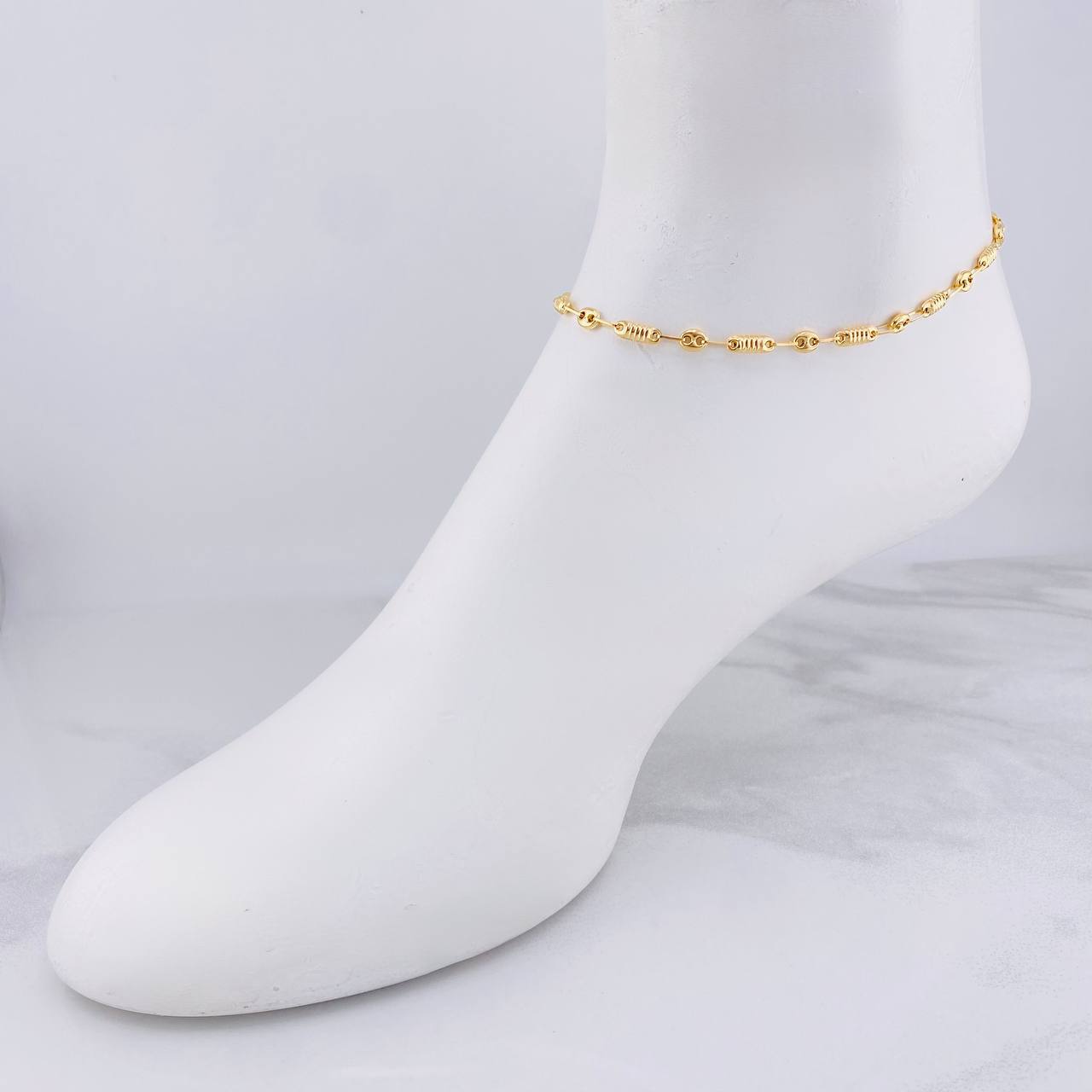 Tobillera Rustica Barril GC 3.4g / 25.6cm / 4.1mm Oro Amarillo 18K