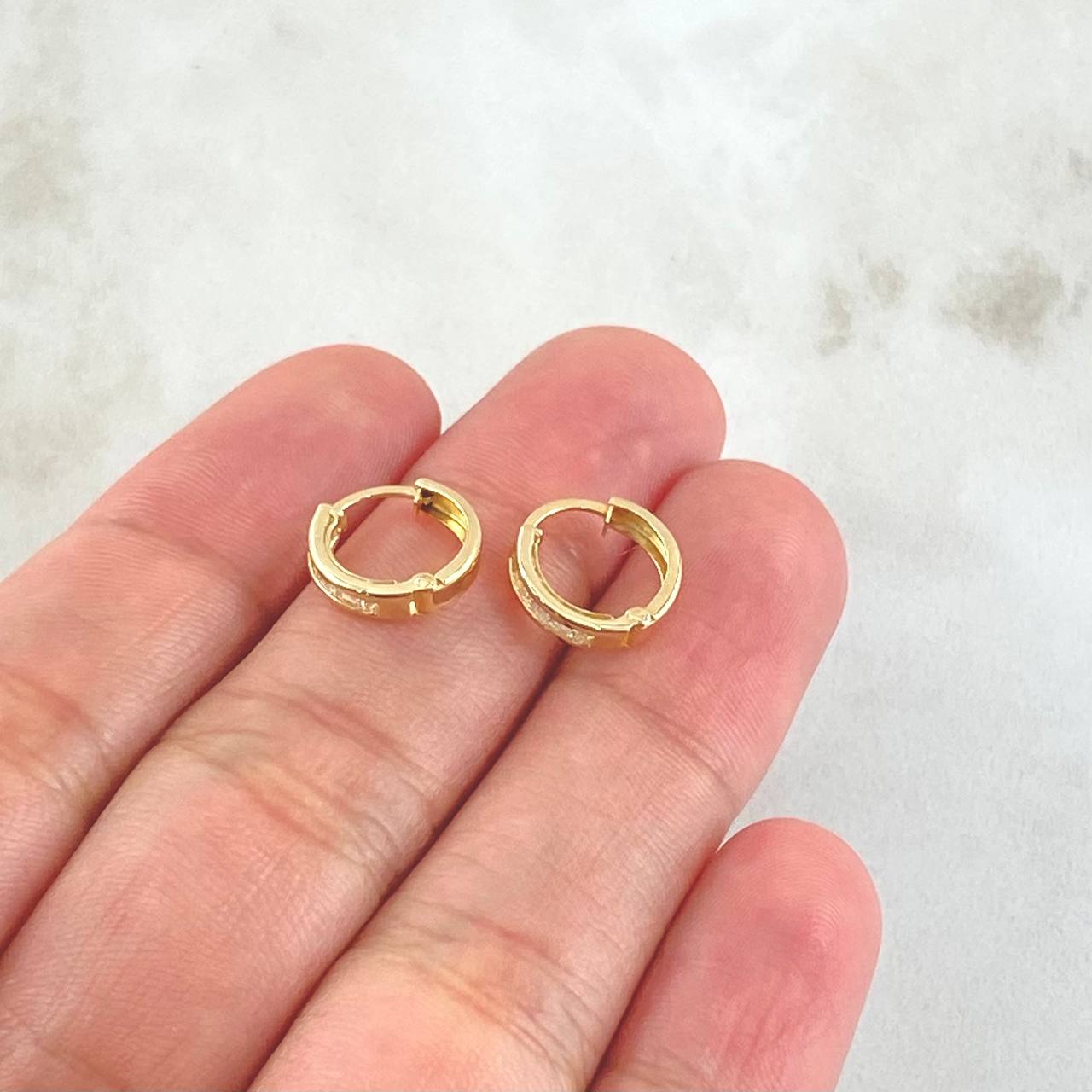 Candongas Carril 0.9gr / 1cm / Oro 18K *