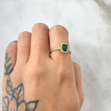 Anillo Solitario Halo Rectangulo 2.4gr / T4 3/4 / Oro 18K *