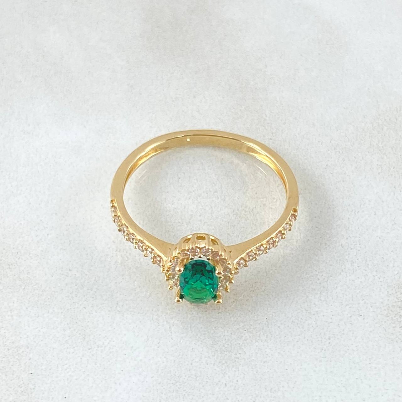 Anillo Solitario Halo Ovalo 2.3gr / T7 1/4 / Oro 18K ©
