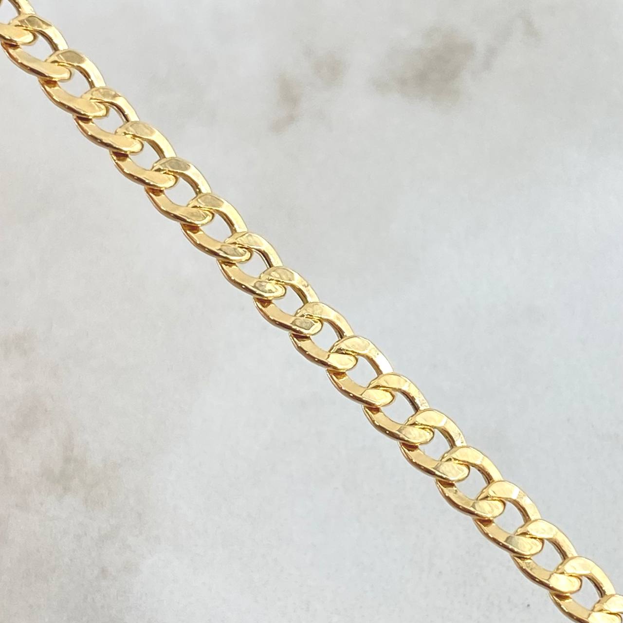 Cadena Cubana 10.45gr / 60cm / +0 Oro 18K ©