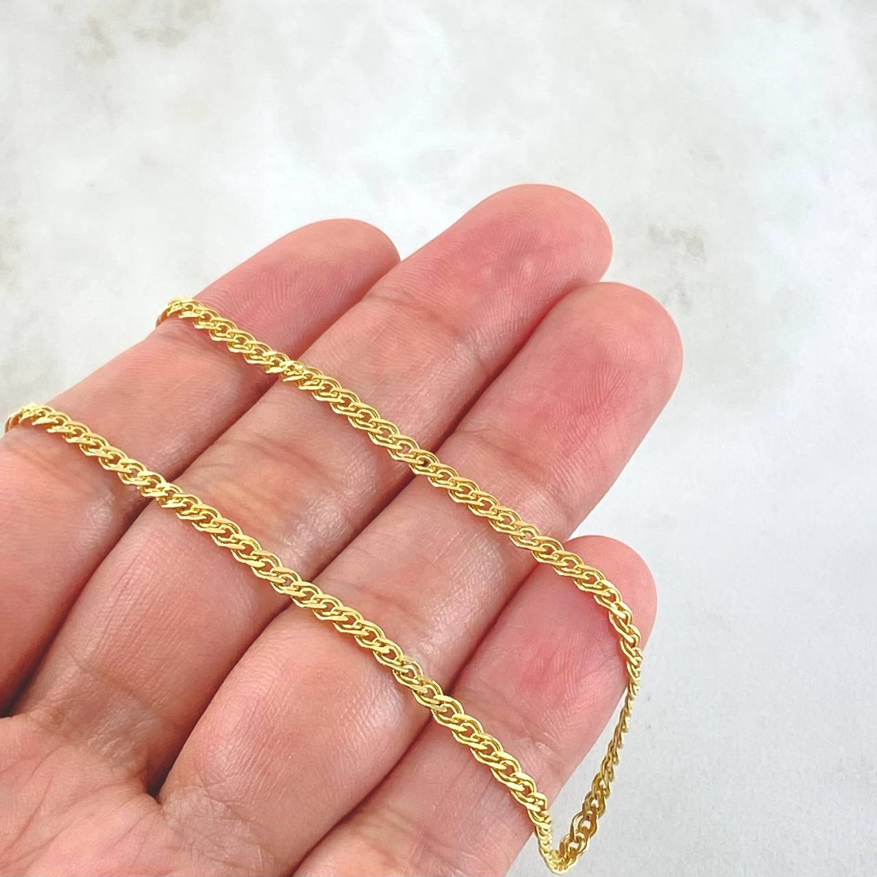 Cadena Garibaldi 2.8gr / 50cm / 2.5mm Oro Amarillo +3 18K *