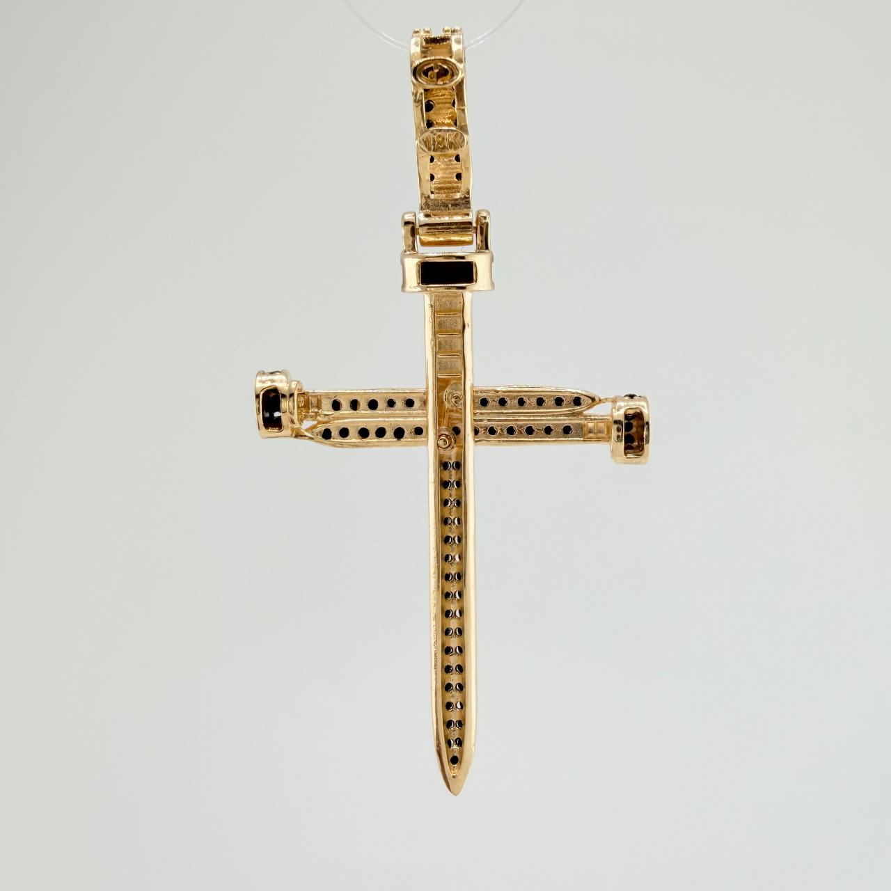 Dije Cruz Clavo 4.1gr / 4.7cm / Dos Oros Negro Amarillo 18K &