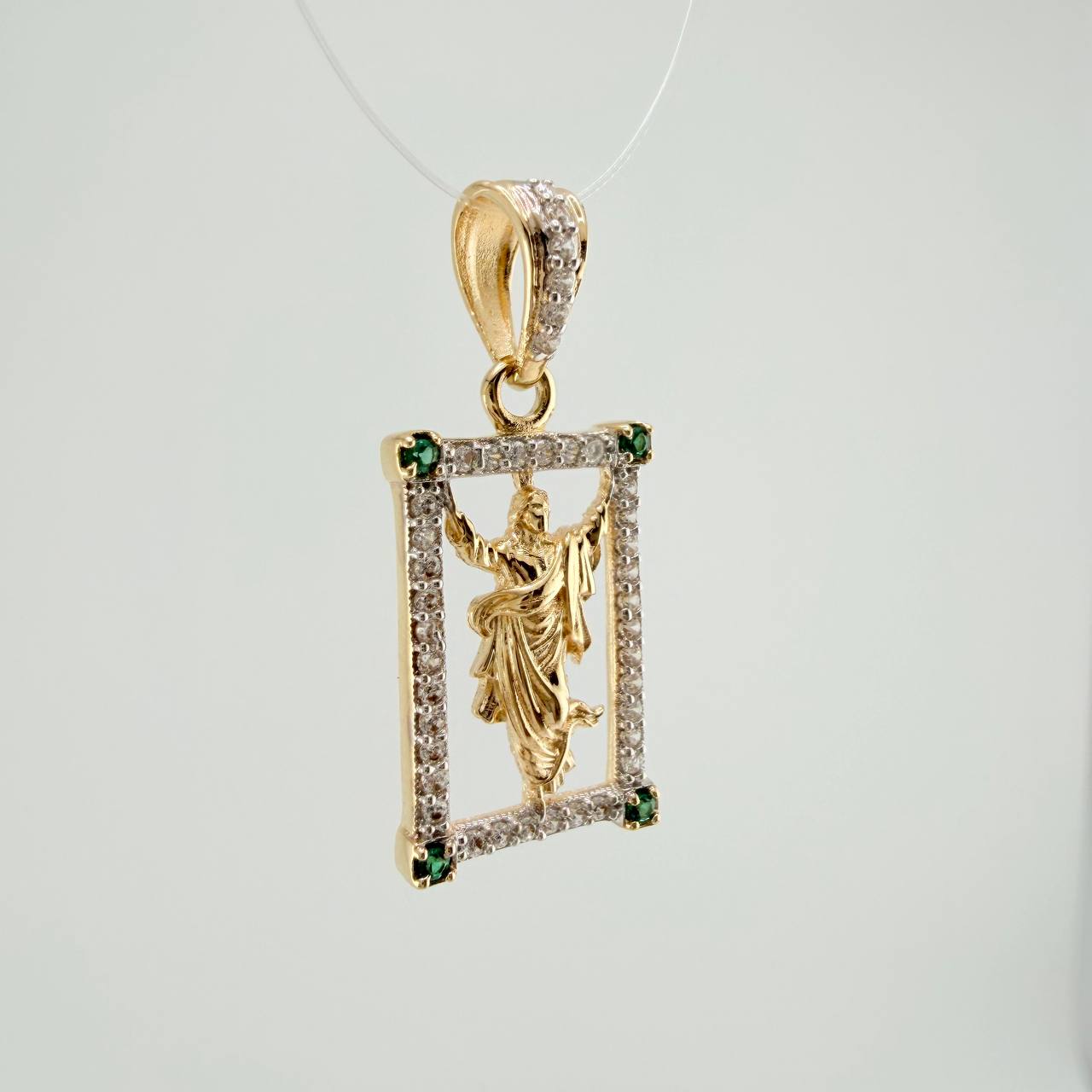 Dije Jesus Resucitado 2.25gr / 2.6cm / Dos Oros Amarillo Blanco 18K