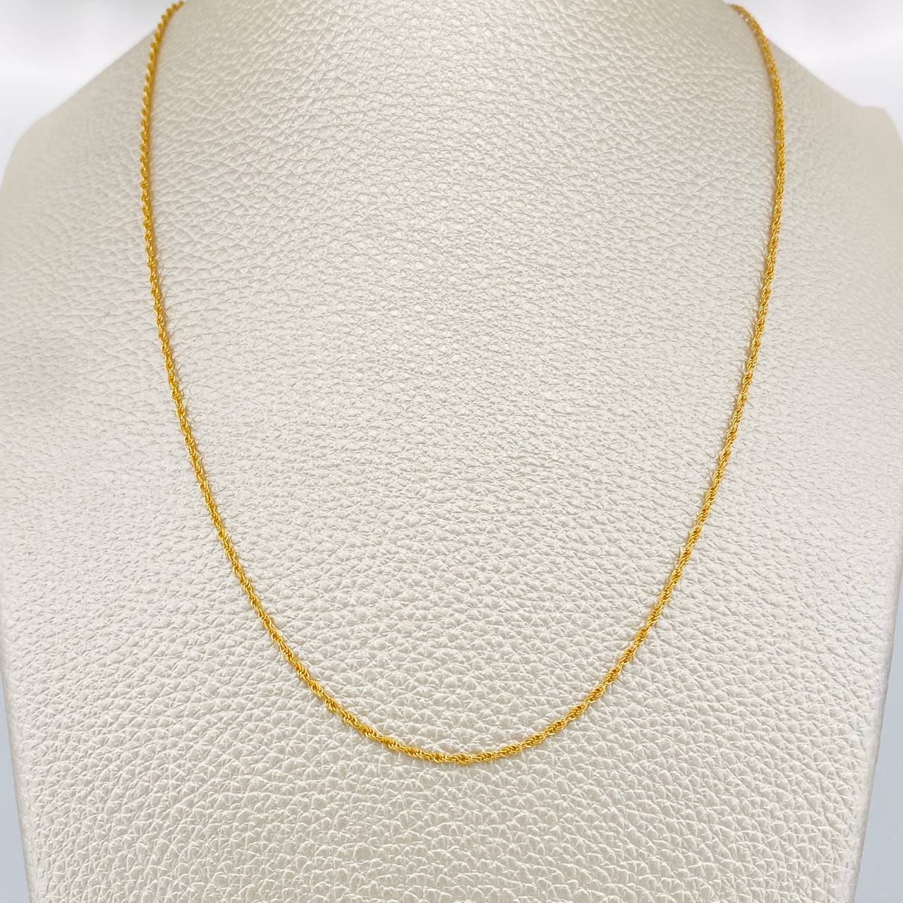 Cadena Lazo 1.15gr / 60cm / 1mm Oro Amarillo +3 18K $