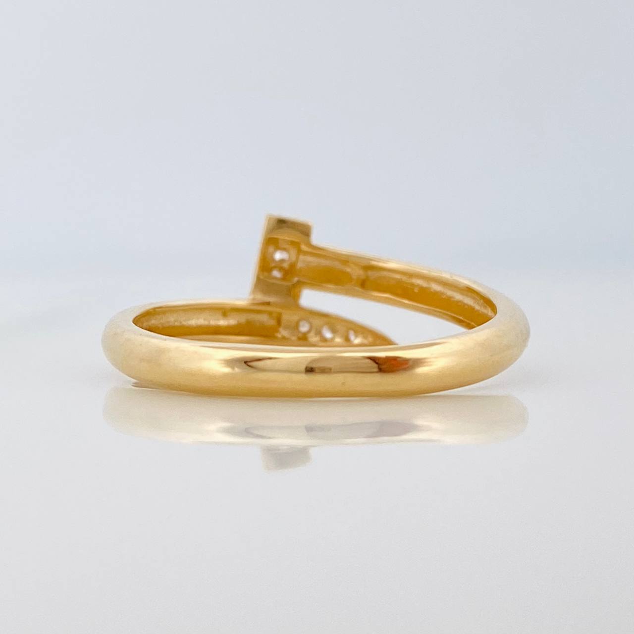 Anillo Clavo 2.05gr / T6 1/2 / Oro Amarillo 18K %