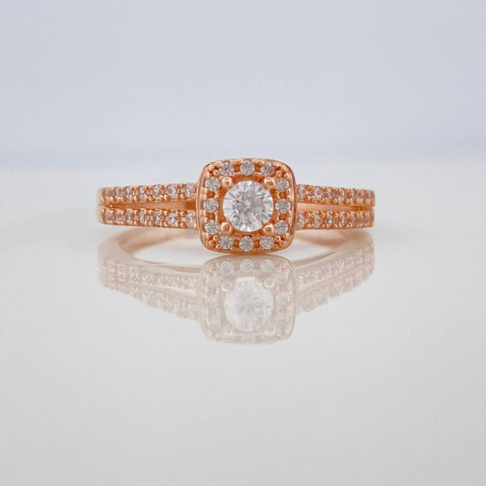 Anillo Halo Cuadrado 2.4gr / T6 1/2 / Oro Rosa 18K %