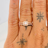 Anillo Halo Cuadrado 2.4gr / T6 1/2 / Oro Rosa 18K %